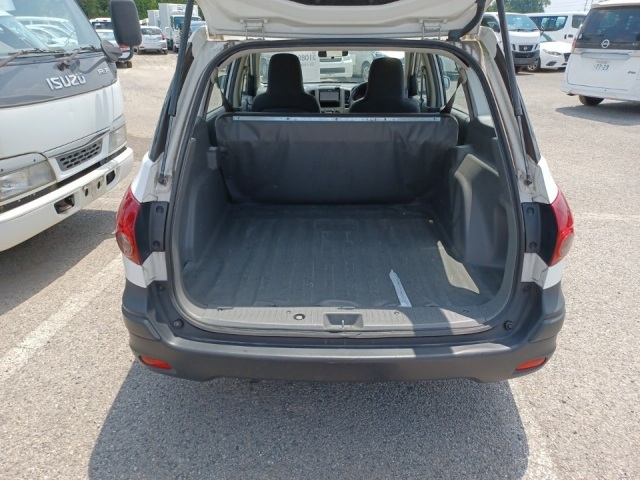 2016 NISSAN AD VAN
